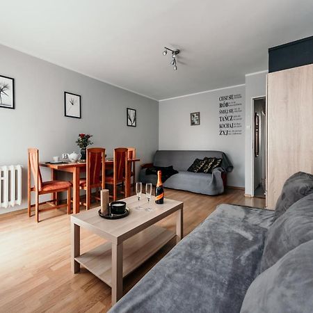 Spacious 3 bedroom apartament near Olivia Business Center Gdansk Exterior foto