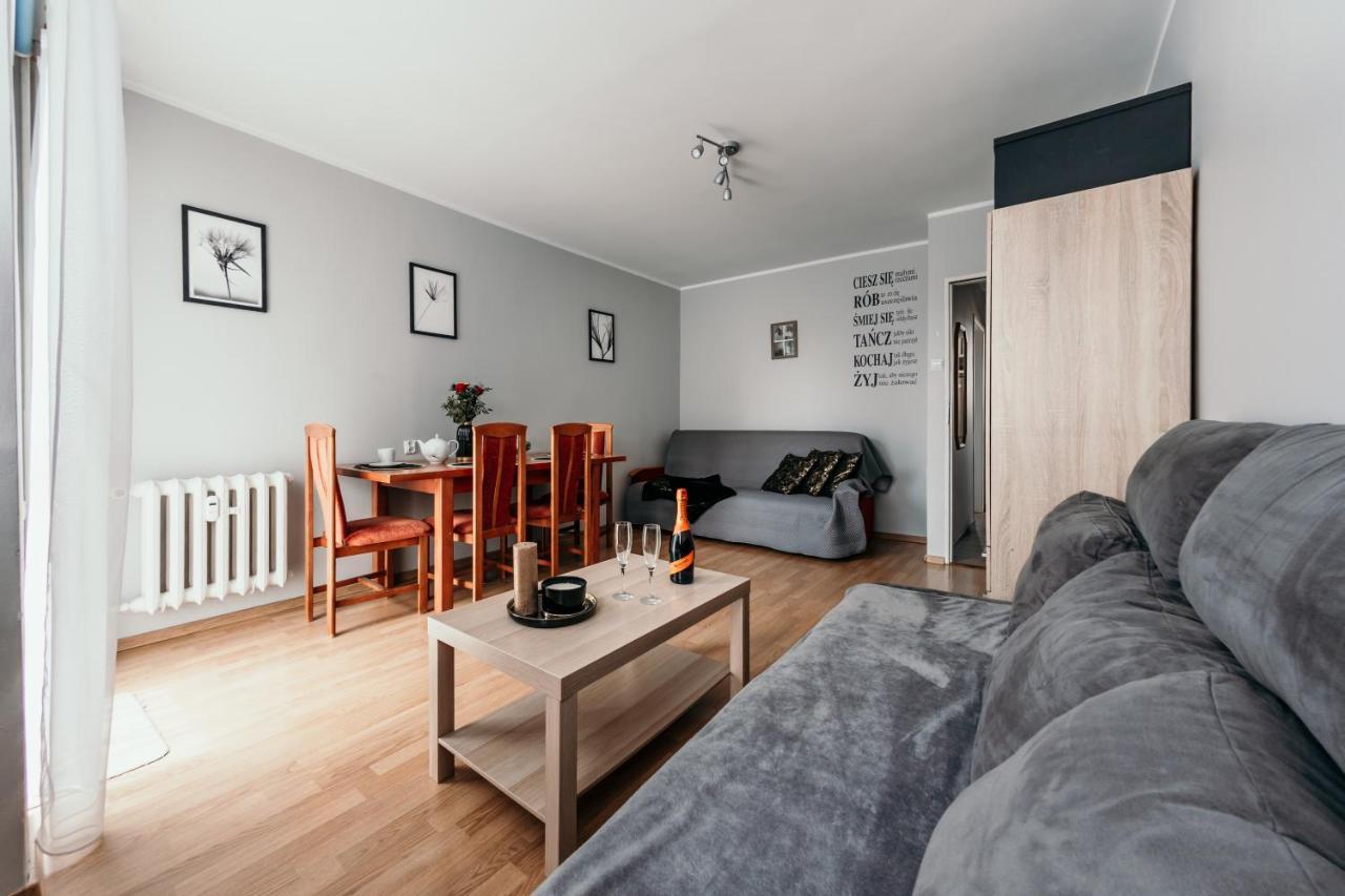 Spacious 3 bedroom apartament near Olivia Business Center Gdansk Exterior foto